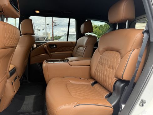 Certified 2022 INFINITI QX80 Sensory w/ All-Season Package RWD image 16