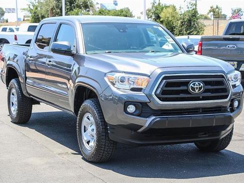 Used 2022 Toyota Tacoma SR5 image 5
