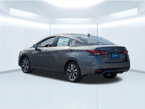 New 2025 Nissan Versa SV w/ Trunk Package image 4