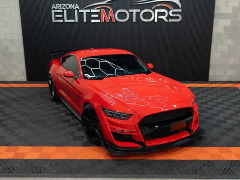 Used 2016 Ford Mustang GT Premium w/ GT Performance Package RWD image 4