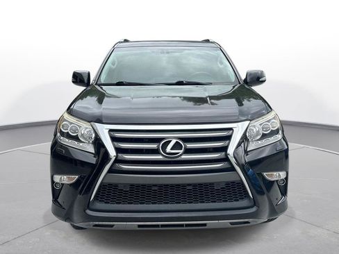 Used 2017 Lexus GX 460 Premium w/ Premium Package AWD/4WD image 3