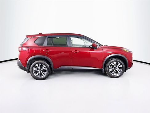 Used 2023 Nissan Rogue SV image 8