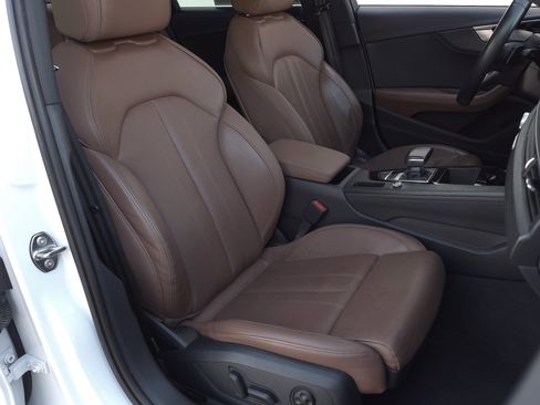 Used 2021 Audi A4 2.0T Premium Plus w/ Premium Plus Package image 42