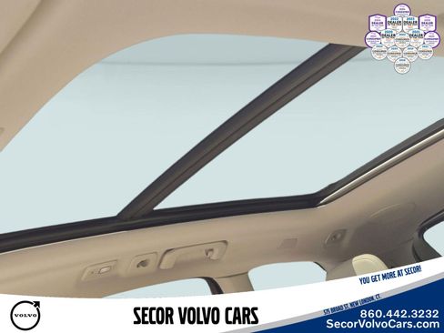 Certified 2023 Volvo XC60 T8 Plus w/ Climate Package AWD/4WD image 15