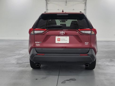 Certified 2020 Toyota RAV4 XLE Premium AWD/4WD image 8