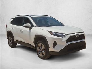 Used 2024 Toyota RAV4 XLE w/ Convenience Package AWD/4WD video 3