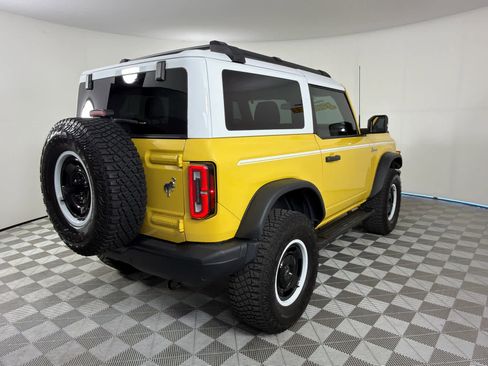 Used 2024 Ford Bronco Heritage Edition AWD/4WD image 6