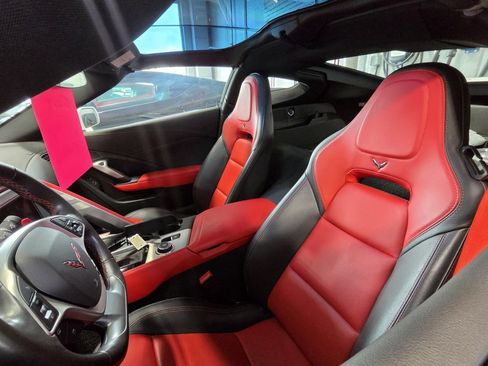 Used 2019 Chevrolet Corvette Grand Sport RWD image 2