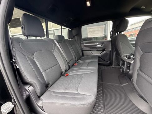 New 2026 RAM 1500 4x4 Crew Cab image 35
