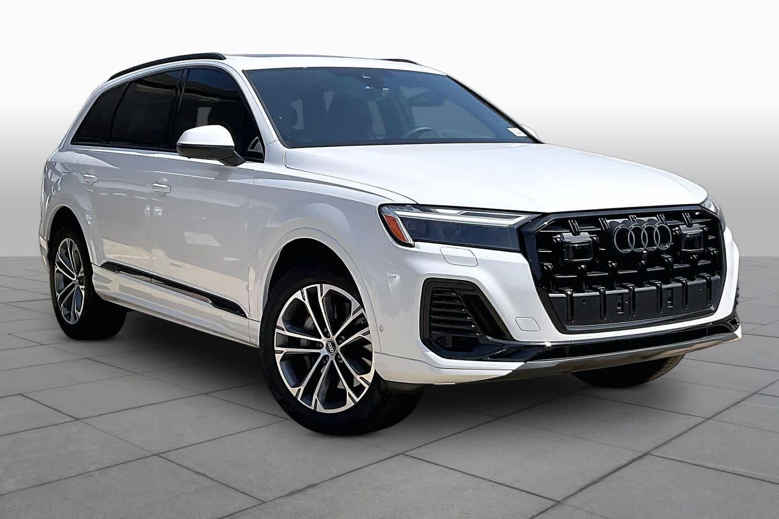 Used 2026 Audi Q7 2.0T Premium AWD/4WD image 3