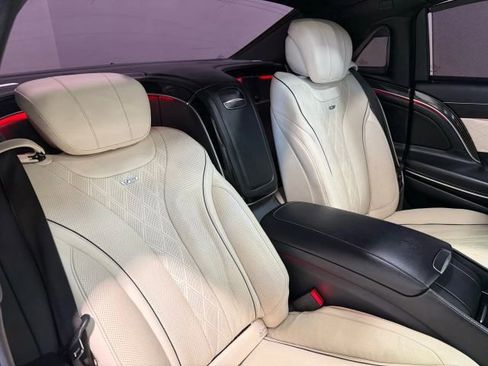 Used 2016 Mercedes-Benz Maybach S 600 image 32