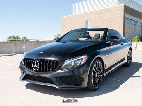 Used 2018 Mercedes-Benz C 300 4MATIC Cabriolet image 2