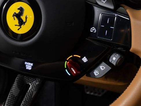 Used 2024 Ferrari Roma RWD image 34