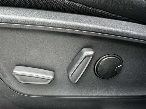 New 2025 Ford Escape Base image 13