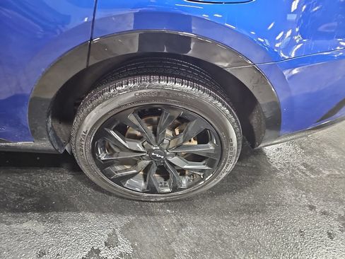 Certified 2023 Kia Sorento SX AWD/4WD image 35