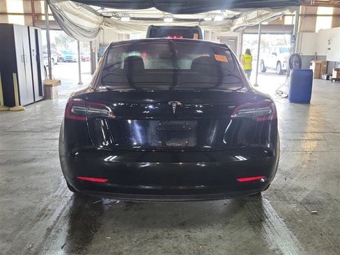 Used 2018 Tesla Model 3 Mid Range image 6