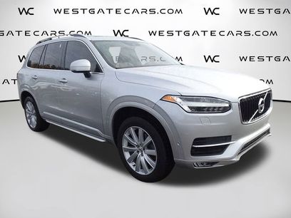 Used 2018 Volvo XC90 T6 Momentum w/ Convenience Package