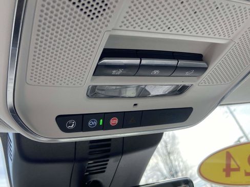 Certified 2024 GMC Acadia Denali w/ Super Cruise Package image 15