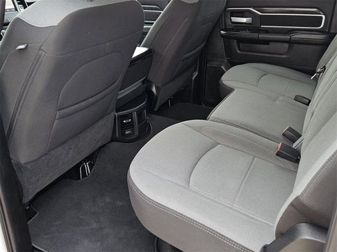 Used 2024 RAM 3500 Big Horn image 28