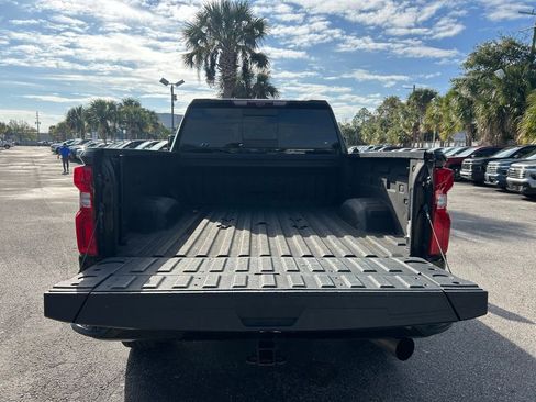 Used 2022 Chevrolet Silverado 2500 High Country w/ Z71 Off-Road Package image 11