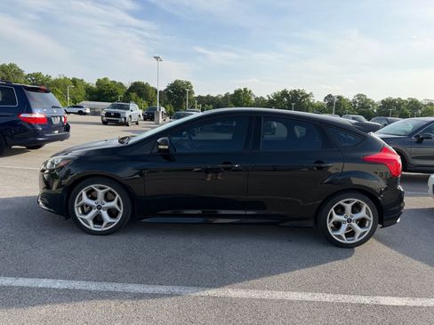Used 2014 Ford Focus ST FWD image 2