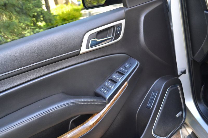 Used 2015 GMC Yukon Denali AWD/4WD image 17