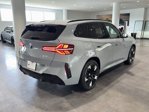 New 2026 BMW X3 xDrive30i w/ M Sport Package AWD/4WD image 7
