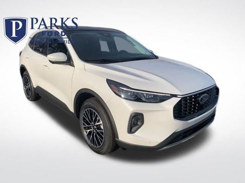 New 2026 Ford Escape Base w/ PHEV Premium Package image 1