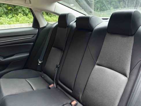 Used 2020 Honda Accord LX image 18