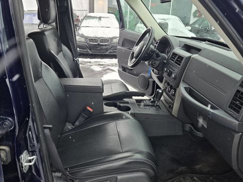 Used 2012 Jeep Liberty Sport image 17