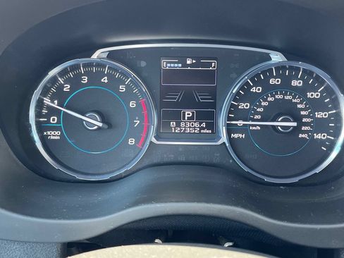 Used 2017 Subaru Forester 2.5i Touring AWD/4WD image 14