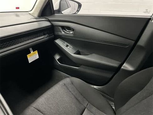 New 2025 Honda Accord LX image 13