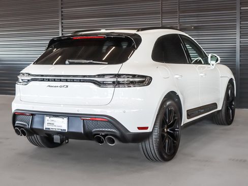Used 2025 Porsche Macan GTS image 10