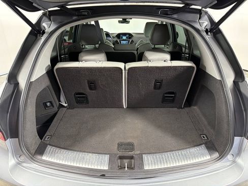 Used 2017 Acura MDX FWD image 19