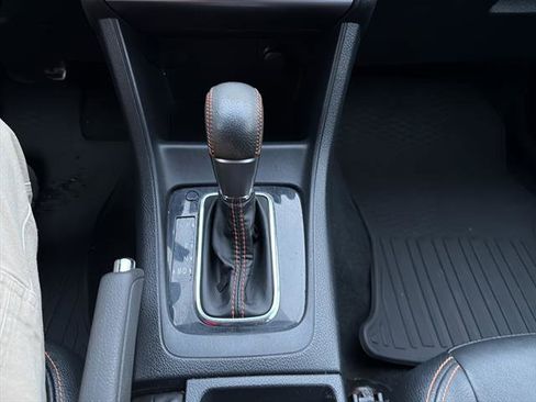 Used 2017 Subaru Crosstrek 2.0i Limited AWD/4WD image 23