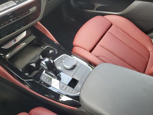 Used 2025 BMW X4 M40i w/ Premium Package AWD/4WD image 22
