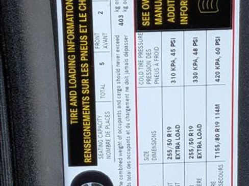 Used 2019 Mercedes-Benz GLE 400 4MATIC image 21