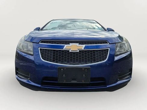 Used 2012 Chevrolet Cruze LT FWD image 9