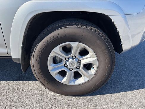 Used 2023 Toyota 4Runner SR5 Premium w/ Moonroof Package image 45