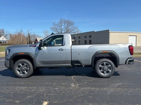 New 2026 GMC Sierra 2500 SLE AWD/4WD image 8