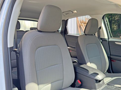 Used 2022 Ford Escape S AWD/4WD image 31