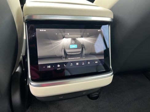Used 2022 Tesla Model S image 26