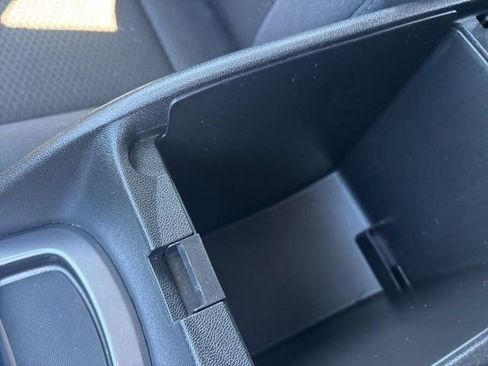 Used 2023 Chevrolet Malibu RS image 27