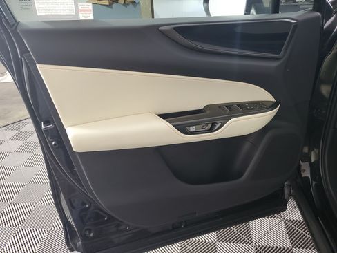 Used 2024 Lexus NX 250 FWD image 27
