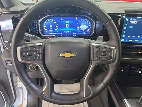 Used 2023 Chevrolet Silverado 1500 LTZ w/ LTZ Premium Package AWD/4WD image 18