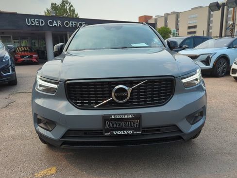 Used 2021 Volvo XC40 T5 R-Design w/ Protection Package Premier AWD/4WD image 2