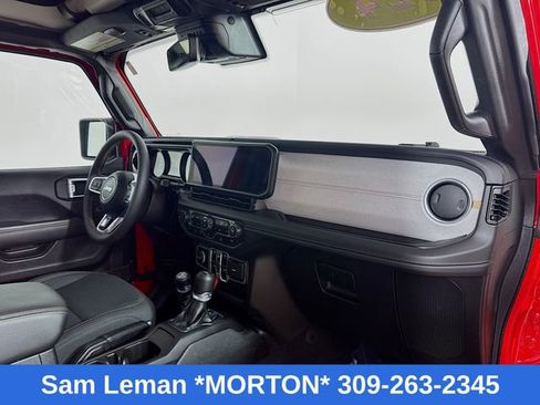 Used 2024 Jeep Wrangler Sahara w/ Technology Group image 28