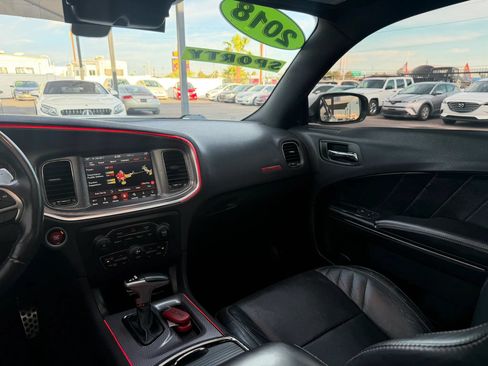 Used 2018 Dodge Charger SRT Hellcat w/ Harman/Kardon Audio Group RWD image 25