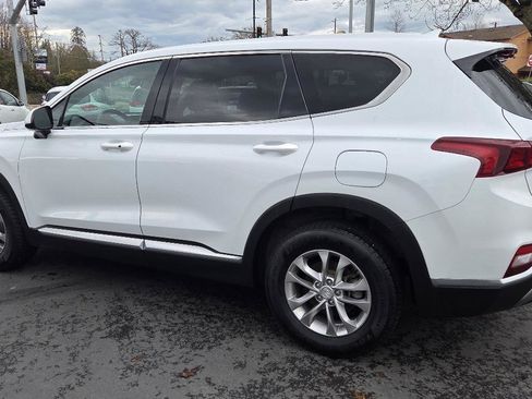 Used 2019 Hyundai Santa Fe SEL image 12
