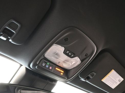 Used 2023 Chevrolet Colorado LT w/ LT Convenience Package image 19